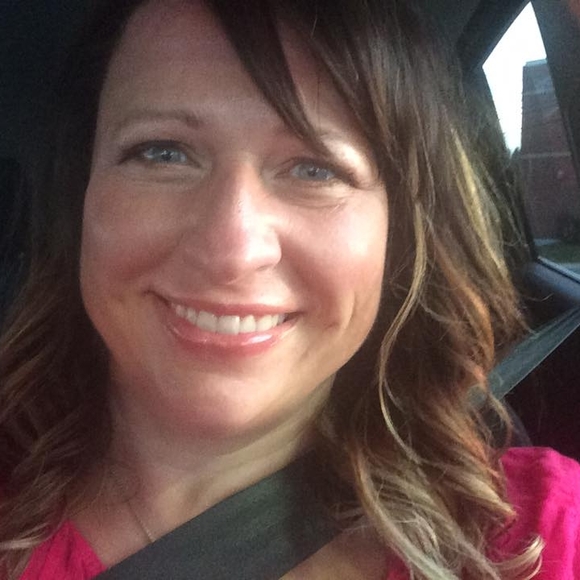 Meet your Posher, Annie - Picture 1 of 1